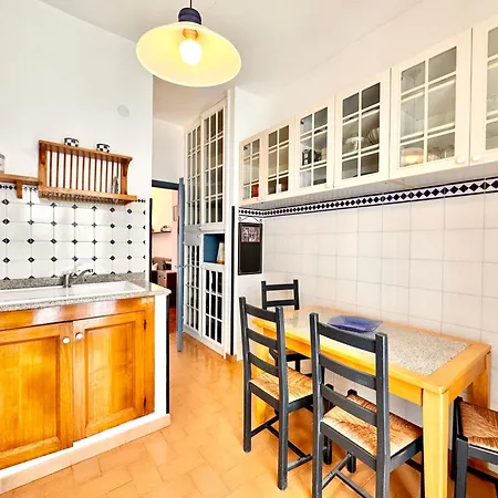 Apartment Hostdomus - Paradiso