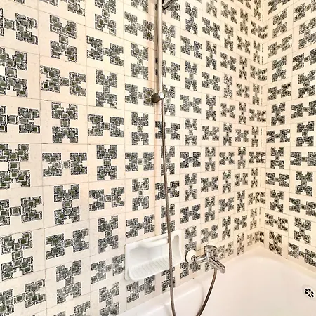 Hostdomus - Paradiso Finale Ligure