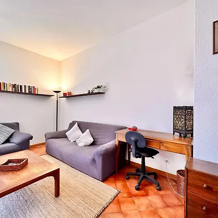 Apartment Hostdomus - Paradiso *