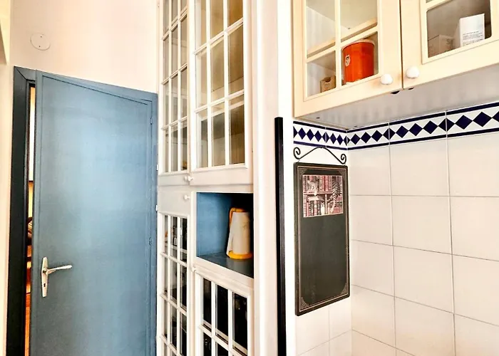 Hostdomus - Paradiso Appartement *