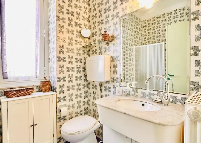 Hostdomus - Paradiso Appartement *