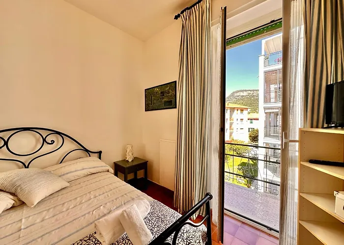 Hostdomus - Paradiso Appartement Finale Ligure